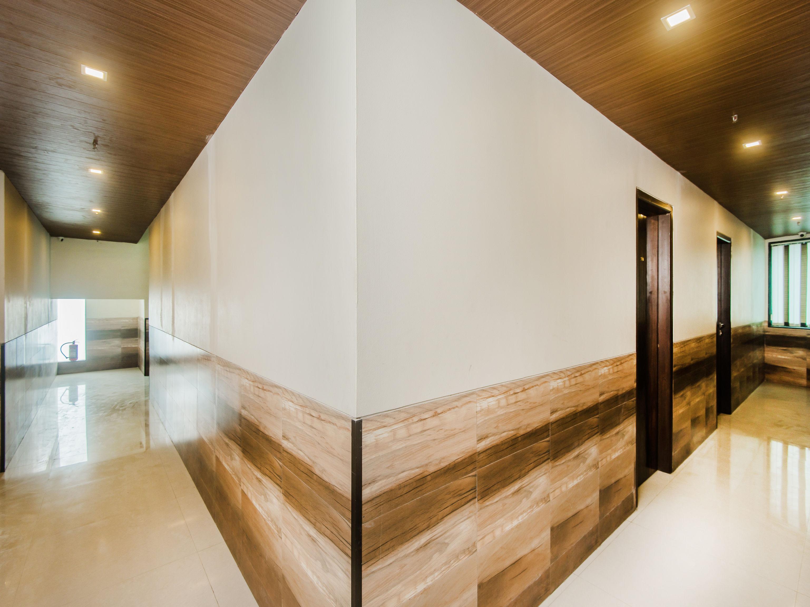 Hotel Sai Comforts Bapane Exterior photo